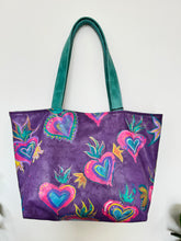 Load image into Gallery viewer, Mardi Love Hearts