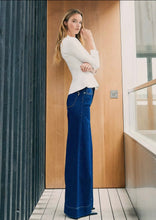 Load image into Gallery viewer, Mila Jeans
