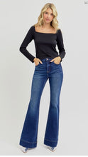Load image into Gallery viewer, Titi Plus Jeans
