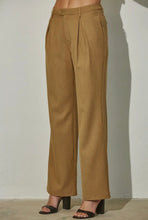 Load image into Gallery viewer, Myrka Pants
