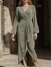 Load image into Gallery viewer, Catalina Dress
