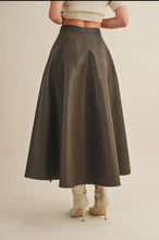 Load image into Gallery viewer, Lulu Skirt
