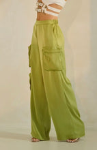 Load image into Gallery viewer, Cece Pants

