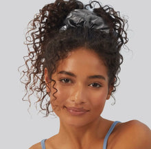 Load image into Gallery viewer, Satin Sleep Pillow Scrunchies
