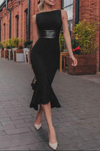 Load image into Gallery viewer, Emily Dress
