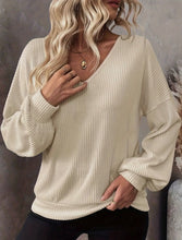 Load image into Gallery viewer, Cindy Bow Top
