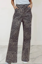 Load image into Gallery viewer, Leopard Pants
